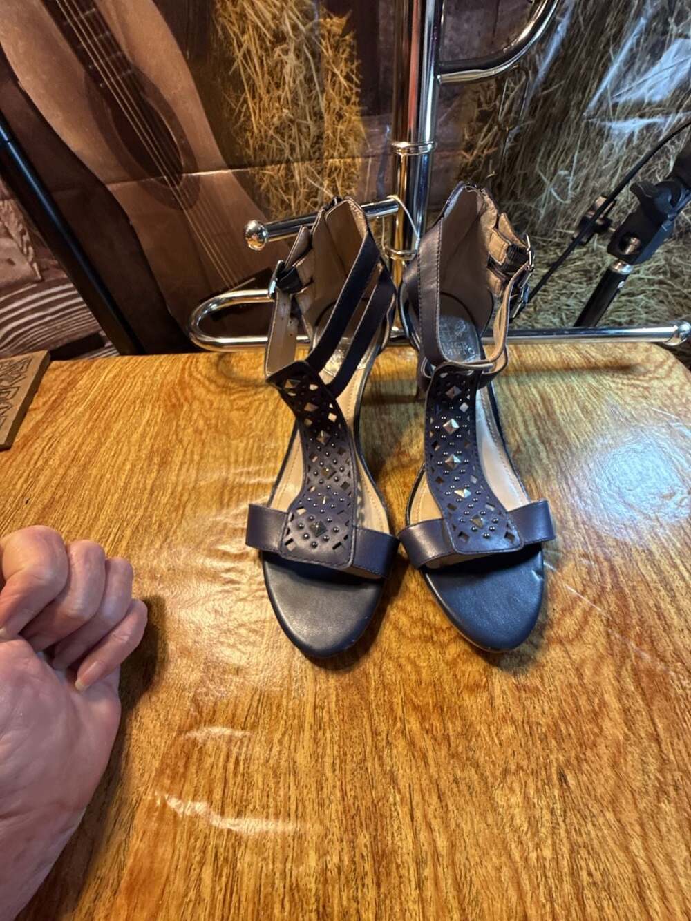 Vince Camuto